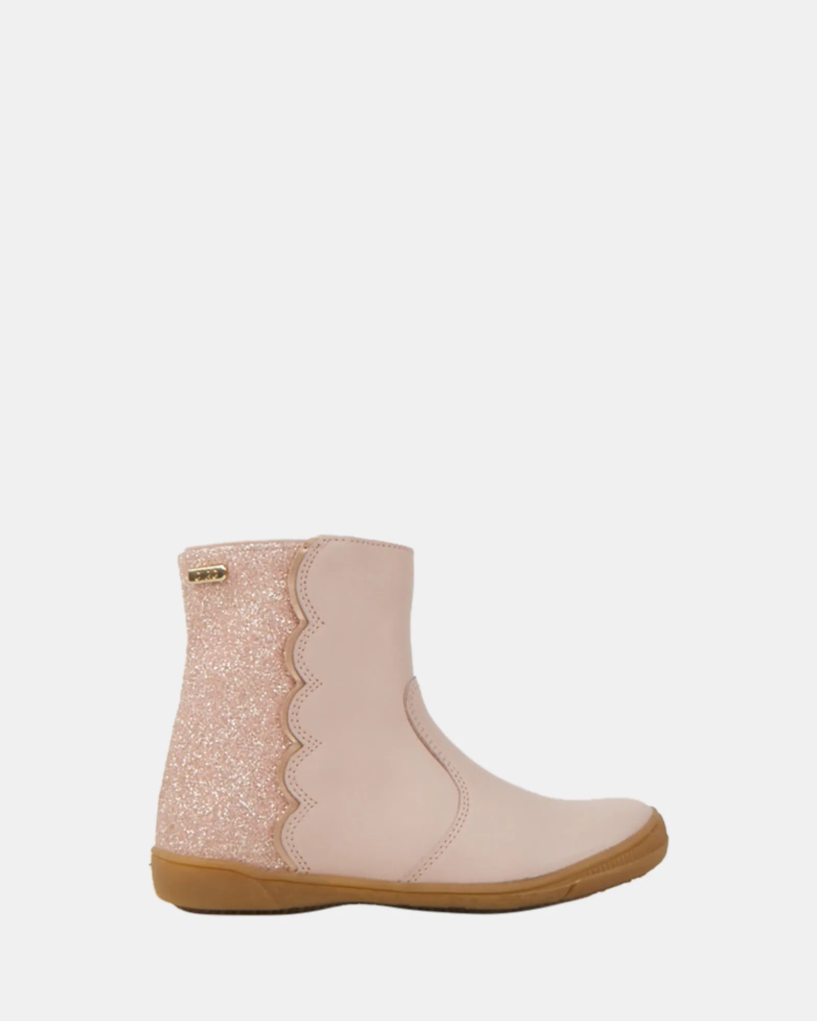 Certainly! A more optimized title for the Ginney Boot Rose could be:

Stylish Ginney Boot in Elegant Rose Color - Trendy Womens Footwear

Feel free to modify it further based on any additional features or specific styles you want to highlight!