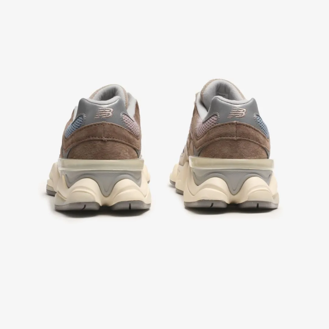 New Balance 9060 Mushroom