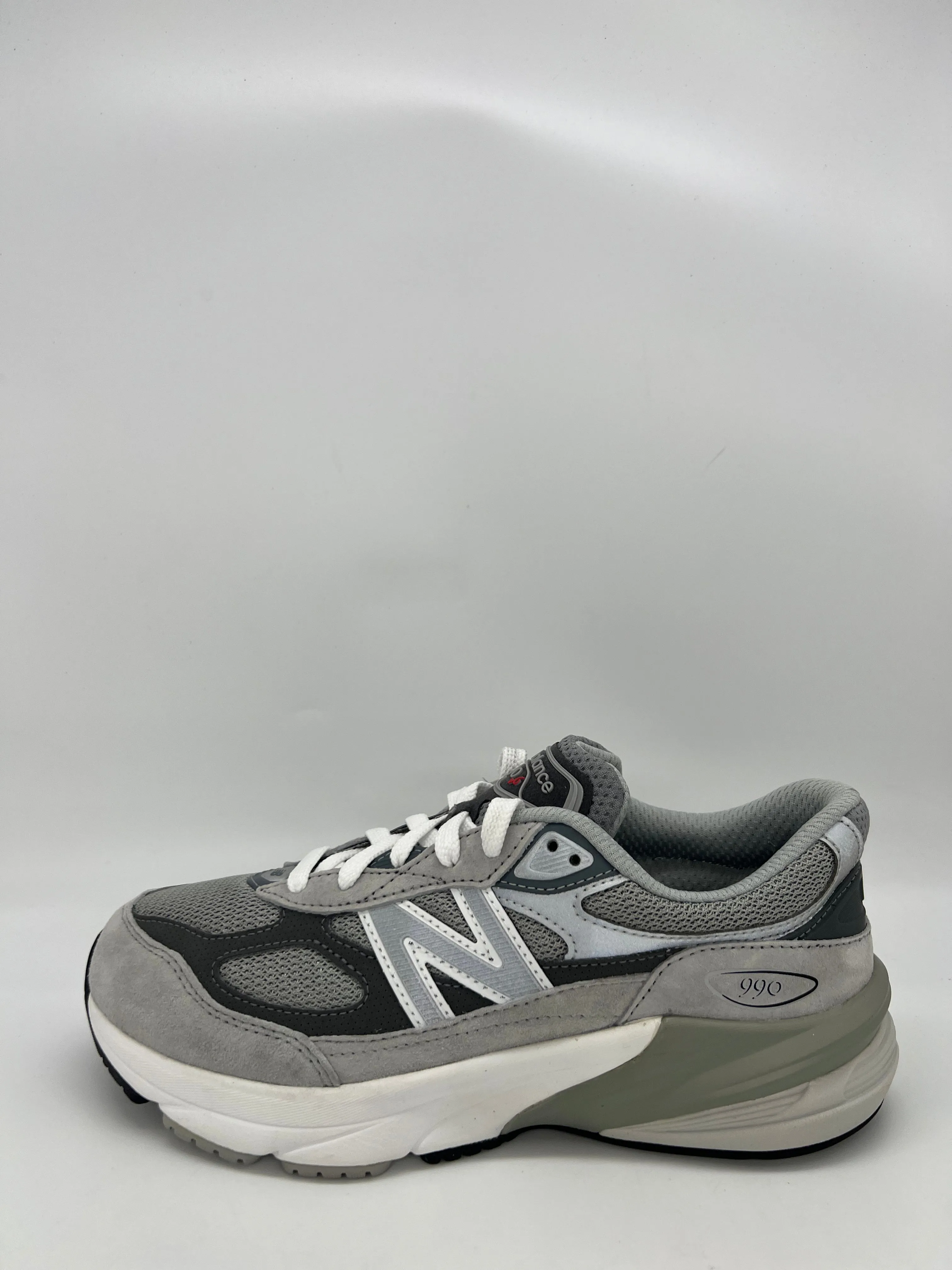 New Balance 990v6 Grey (GS)