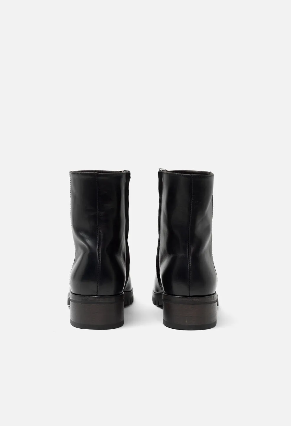 Square Toe Boot / Black