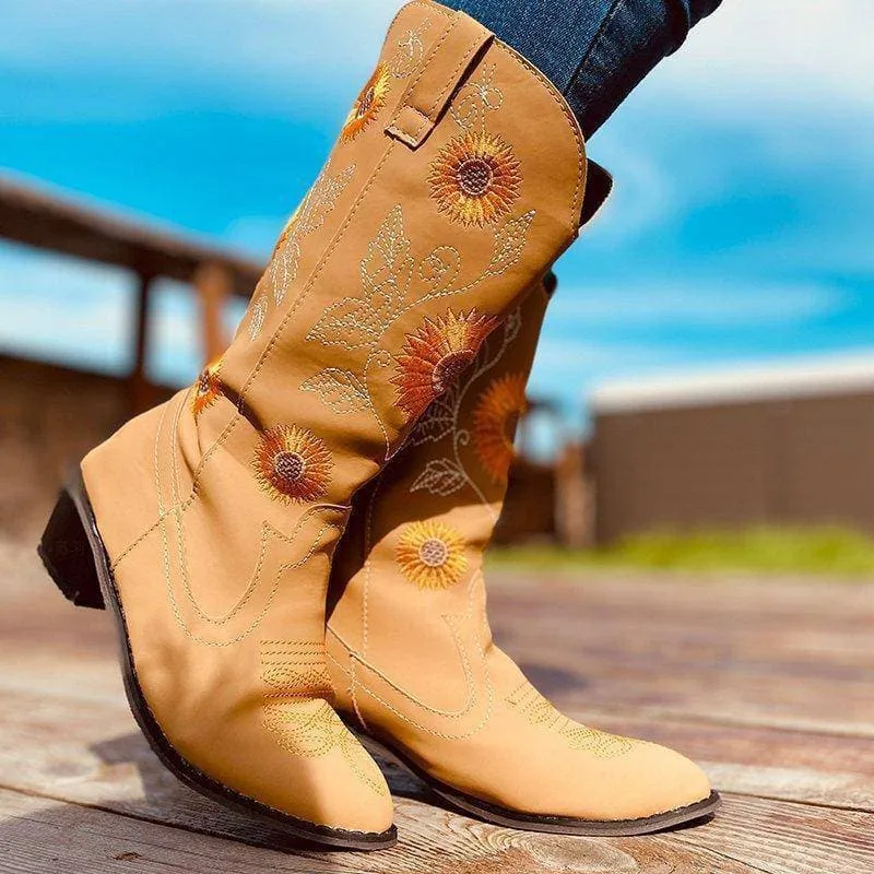 Women's Embroidery Chunky Heel Round Toe Cowgirl Boots